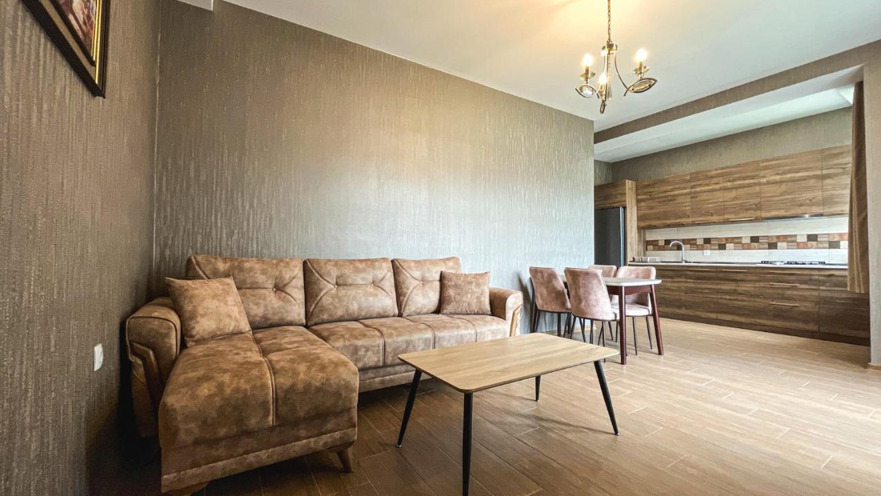 Dani Lux Apartment Bakuriani Luaran gambar