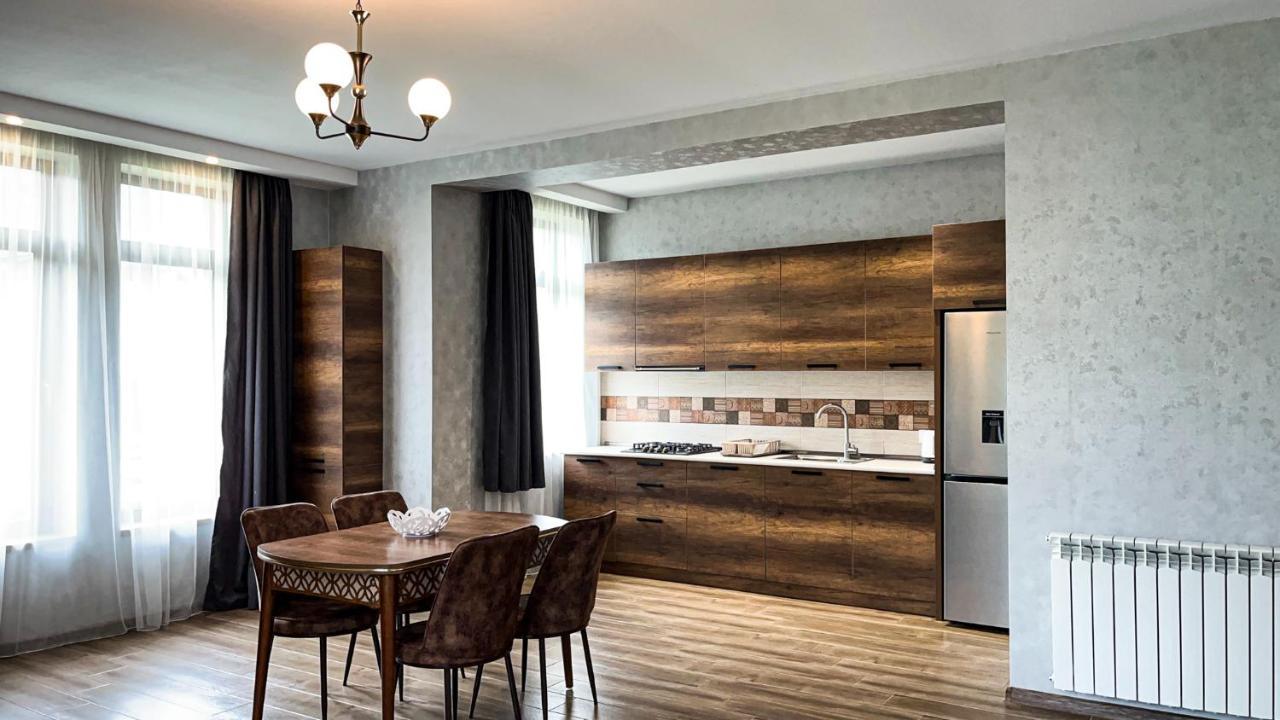 Dani Lux Apartment Bakuriani Luaran gambar